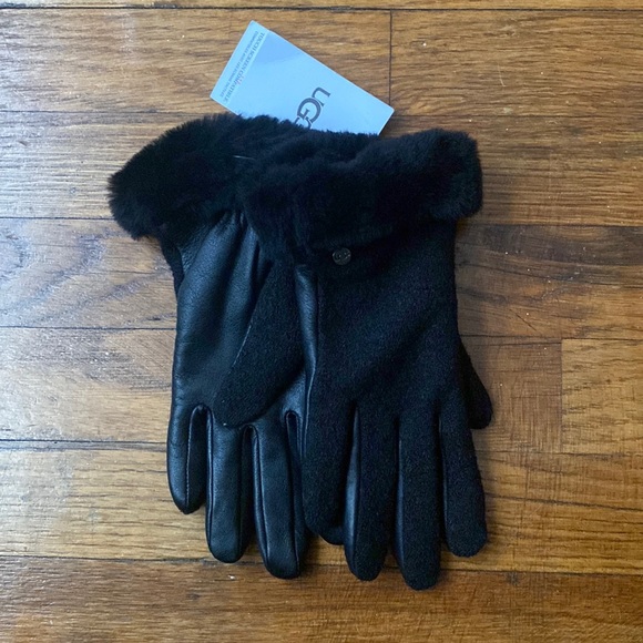 UGG Women’s Fabric and Leather Shorty Gloves - Picture 2 of 6